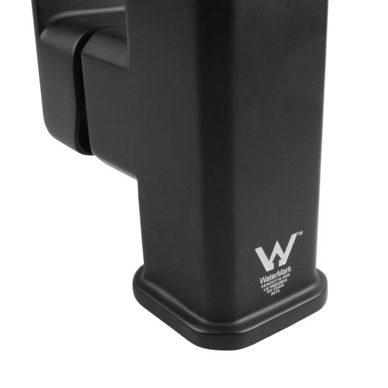 IVANO Series Black Kitchen Mixer