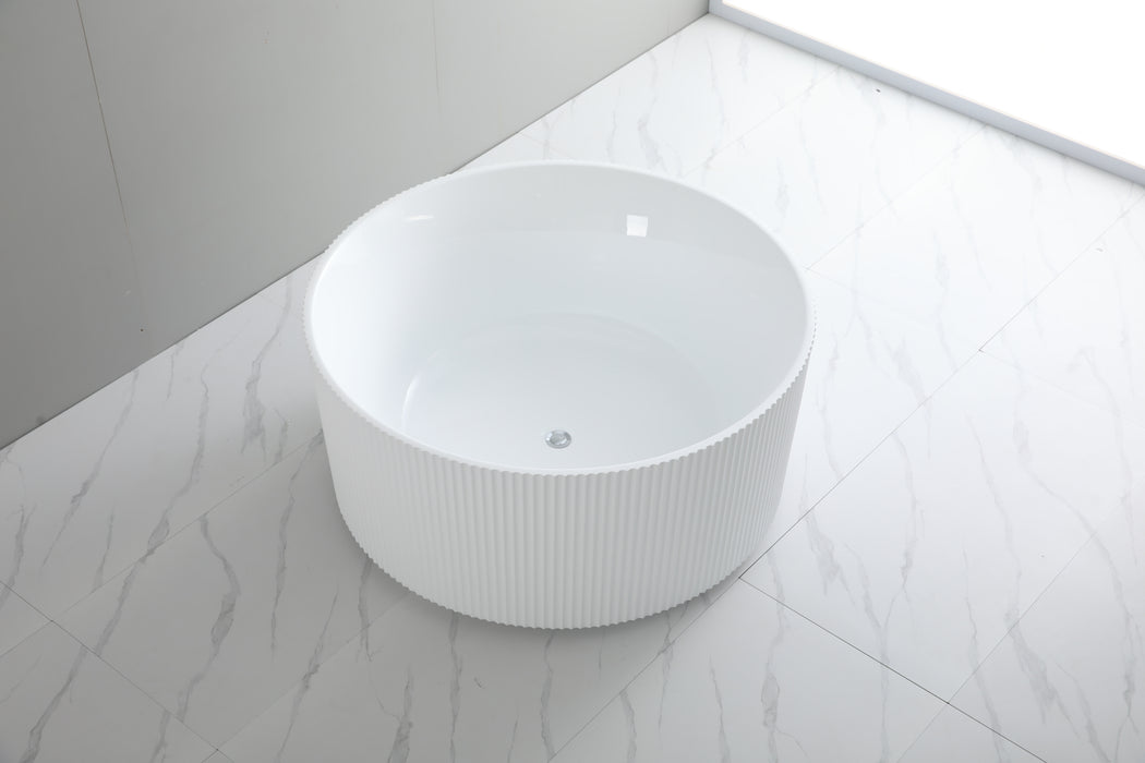 Como Groove Round White Free Standing Bath